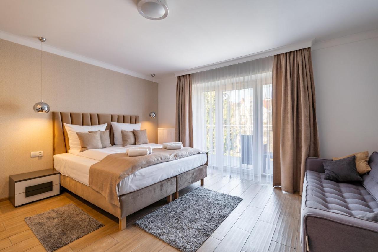 Panorama Park Aparthotel ชวีโนวิชแจ ภายนอก รูปภาพ
