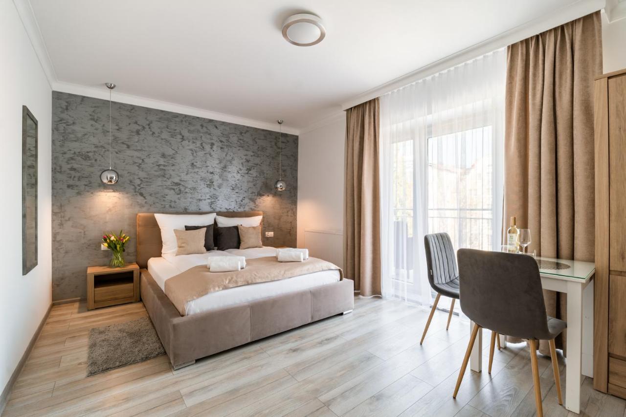 Panorama Park Aparthotel ชวีโนวิชแจ ภายนอก รูปภาพ