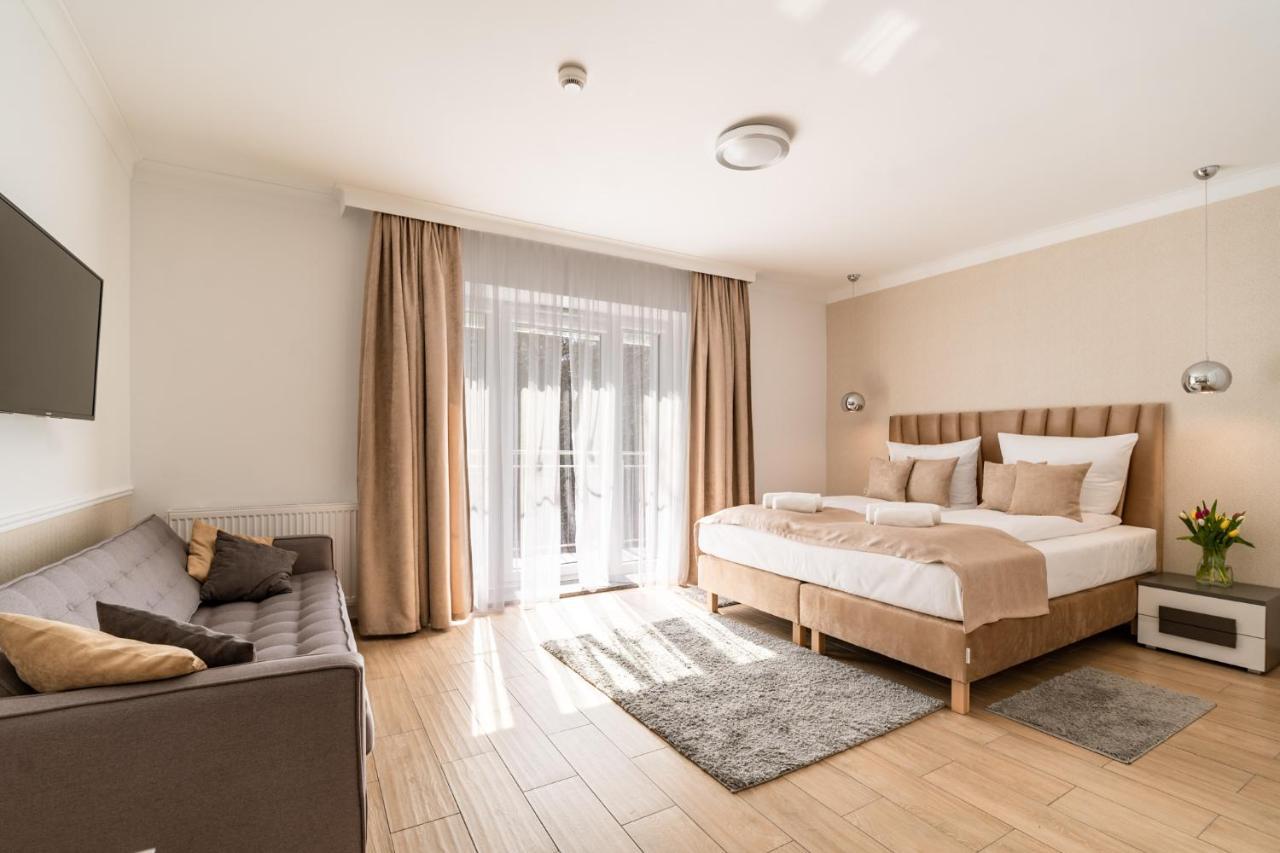 Panorama Park Aparthotel ชวีโนวิชแจ ภายนอก รูปภาพ